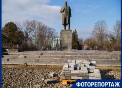 "Блокнот Таганрог" проверил готовность Октябрьской площади "Блокнот Таганрог" проверил готовность Октябрьской площади