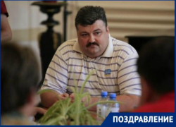 Сегодня День рождения отмечает политик Александр Пономарев Сегодня День рождения отмечает политик Александр Пономарев
