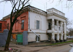 О тебе любимый город: Дом с привидениями О тебе любимый город: Дом с привидениями