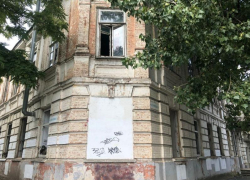 В Таганроге безрезультатно пытались сохранить особняк позапрошлого века В Таганроге безрезультатно пытались сохранить особняк позапрошлого века