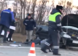 В жутком массовом ДТП на трассе Ростов-Таганрог погибло два человека В жутком массовом ДТП на трассе Ростов-Таганрог погибло два человека