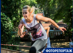 В День города таганрожцы выяснили, кто быстрее преодолеет «188 ступеней к Олимпу» В День города таганрожцы выяснили, кто быстрее преодолеет «188 ступеней к Олимпу»