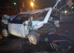 Водителя «Порше» спровоцировавшего тройное ДТП в Таганроге разыскивает полиция Водителя «Порше» спровоцировавшего тройное ДТП в Таганроге разыскивает полиция