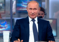 Президент Владимир Путин указал губернатору Ростовской области помочь людям Президент Владимир Путин указал губернатору Ростовской области помочь людям