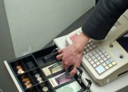 За кражу денег из кассы магазина в Таганроге задержали молодого вора рецидивиста За кражу денег из кассы магазина в Таганроге задержали молодого вора рецидивиста