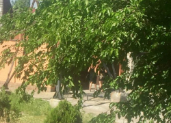 Таинственный домик в Таганроге - не то банька, не то что - привлек внимание любителя жаркого пара Таинственный домик в Таганроге - не то банька, не то что - привлек внимание любителя жаркого пара