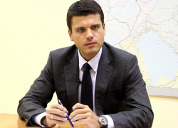 Уроженца Таганрога, министра строительства Республики Карелия обвиняют в мошенничестве Уроженца Таганрога, министра строительства Республики Карелия обвиняют в мошенничестве