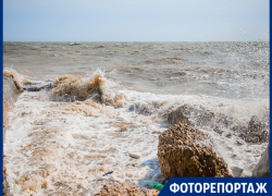 Район Таганрога Богудония вновь страдает от морской стихии Район Таганрога Богудония вновь страдает от морской стихии