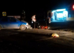 В ДТП под Таганрогом пострадала молодая пара на мотоцикле В ДТП под Таганрогом пострадала молодая пара на мотоцикле