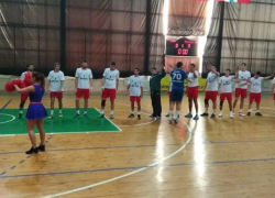 «Осечка» произошла у гандболистов из Таганрога «Осечка» произошла у гандболистов из Таганрога