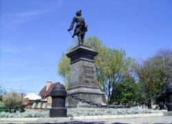 О тебе любимый город: памятник императору Петру I О тебе любимый город: памятник императору Петру I
