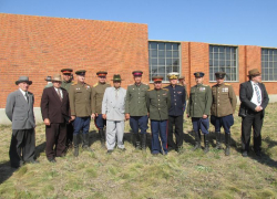 Таганрогские реконструкторы приняли участие в съемках фильма о атомной бомбе Таганрогские реконструкторы приняли участие в съемках фильма о атомной бомбе