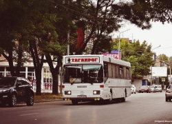 Устаревший таганрогский транспорт душит жителей ядовитыми выхлопными газами Устаревший таганрогский транспорт душит жителей ядовитыми выхлопными газами