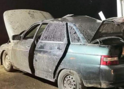 В Таганроге ВАЗ протаранил ларёк, пострадали два пассажира авто В Таганроге ВАЗ протаранил ларёк, пострадали два пассажира авто