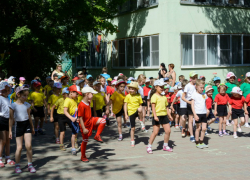 В детском саду Таганрога «Рябинушка» торжественно открыли ЧМ-2018 В детском саду Таганрога «Рябинушка» торжественно открыли ЧМ-2018