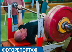 В Таганроге прошли соревнования по пауэрлифтингу и жиму лежа В Таганроге прошли соревнования по пауэрлифтингу и жиму лежа
