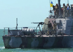 Таганрожцы слышали залпы боевой стрельбы, производимые украинцами во время учений в Азовском море Таганрожцы слышали залпы боевой стрельбы, производимые украинцами во время учений в Азовском море