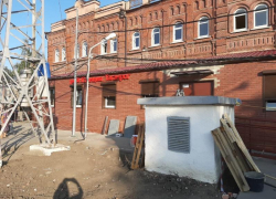 Таганрожцы в гневе – изуродовано историческое здание Старого вокзала Таганрожцы в гневе – изуродовано историческое здание Старого вокзала
