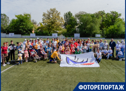 Футбол, как школа жизни, а желание помогать, как цель: в Таганроге уже в 14 раз прошла благотворительная акция «Под флагом добра» Футбол, как школа жизни, а желание помогать, как цель: в Таганроге уже в 14 раз прошла благотворительная акция «Под флагом добра»