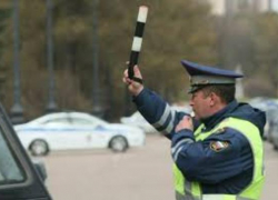 Автомобиль с «непростым» пассажиром остановили сотрудники ДПС под Таганрогом Автомобиль с «непростым» пассажиром остановили сотрудники ДПС под Таганрогом