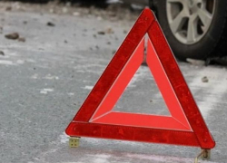 В Таганроге на пешеходном переходе из-за маршрутки пострадали две женщины В Таганроге на пешеходном переходе из-за маршрутки пострадали две женщины