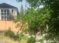 Один - на выход, второй - приготовься мангал ломать в Таганроге Один - на выход, второй - приготовься мангал ломать в Таганроге