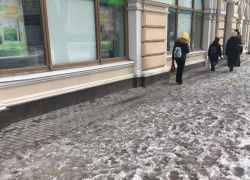 Ни проехать, ни пройти – таганрожцы вновь потеряли снегоуборочную технику Ни проехать, ни пройти – таганрожцы вновь потеряли снегоуборочную технику