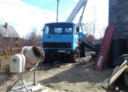 Таганрожец угнал автокран и сдал его в металлолом Таганрожец угнал автокран и сдал его в металлолом
