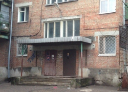 Таганрожцы вынуждены обходиться без горячей воды Таганрожцы вынуждены обходиться без горячей воды