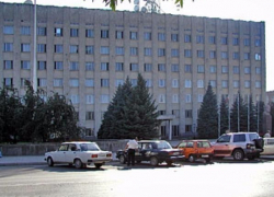 Чиновников таганрогской администрации эвакуировали в экстренном режиме Чиновников таганрогской администрации эвакуировали в экстренном режиме