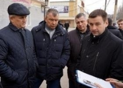 Таганрогские депутаты настаивают на решении проблемы движения у Нового вокзала Таганрогские депутаты настаивают на решении проблемы движения у Нового вокзала