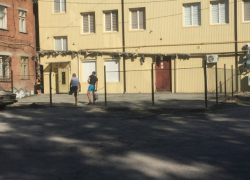 Власти Таганрога позволяют безнаказанно прибирать к рукам муниципальную землю Власти Таганрога позволяют безнаказанно прибирать к рукам муниципальную землю