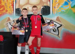 Юные ребята привезли титулы чемпионов и медали в Таганрог Юные ребята привезли титулы чемпионов и медали в Таганрог