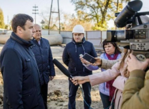 Андрей Лисицкий пообещал открыть улицу Транспортную во второй половине ноября Андрей Лисицкий пообещал открыть улицу Транспортную во второй половине ноября