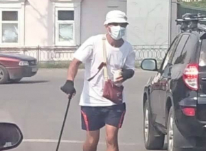Брезгливый попрошайка из Таганрога придумал, как дожить до пенсии в опасном городе Брезгливый попрошайка из Таганрога придумал, как дожить до пенсии в опасном городе