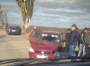 На злополучном въезде в Таганрог вновь произошла авария На злополучном въезде в Таганрог вновь произошла авария