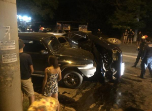 Авария с «цирковым кульбитом» произошла в Таганроге Авария с «цирковым кульбитом» произошла в Таганроге