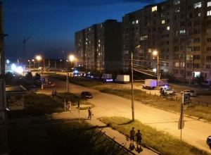 В Таганроге из-за угрозы взрыва жителей многоэтажки срочно эвакуировали В Таганроге из-за угрозы взрыва жителей многоэтажки срочно эвакуировали