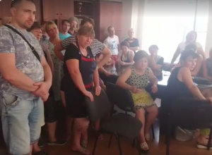 Таганрогские власти допустили беспредел на Центральном рынке Таганрогские власти допустили беспредел на Центральном рынке