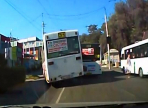 Войны водителей общественного транспорта в Таганроге набирают обороты Войны водителей общественного транспорта в Таганроге набирают обороты