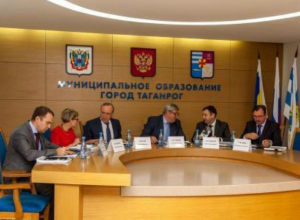 Строительство музея «Самбекские высоты» обсудили в Таганроге Строительство музея «Самбекские высоты» обсудили в Таганроге