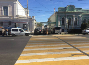 Наглостью киношников и безразличием властей шокированы жители Таганрога Наглостью киношников и безразличием властей шокированы жители Таганрога