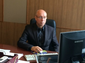 Педагог Виктор Макаренко восстановлен и приступил к работе в Таганроге Педагог Виктор Макаренко восстановлен и приступил к работе в Таганроге