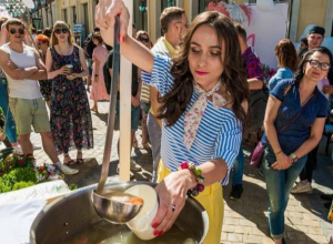 Таганрожцы окунулись в атмосферу европейских ярмарок Таганрожцы окунулись в атмосферу европейских ярмарок