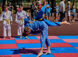 Таганрожцев приглашают на спортивный праздник Таганрожцев приглашают на спортивный праздник