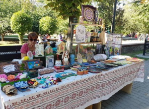 Экофестиваль «Лукоморье» взбодрил таганрожцев перед наступающими холодами Экофестиваль «Лукоморье» взбодрил таганрожцев перед наступающими холодами