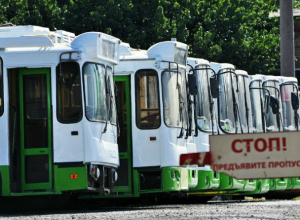 Липецкие подержанные троллейбусы: хлам изменил цвет и его выпустят на линии возить таганрожцев Липецкие подержанные троллейбусы: хлам изменил цвет и его выпустят на линии возить таганрожцев