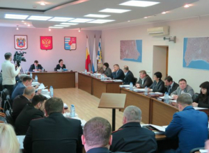 Комиссия по ЖКХ городской Думы рекомендует расторгнуть контракт с сити-менеджером Лисицким Комиссия по ЖКХ городской Думы рекомендует расторгнуть контракт с сити-менеджером Лисицким