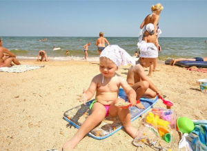Таганрожцам разрешили купаться в море — холеру в акватории не выявили Таганрожцам разрешили купаться в море — холеру в акватории не выявили