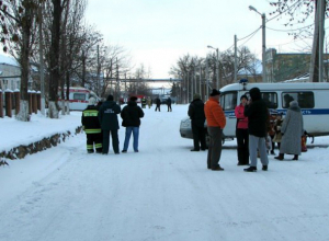 Из-за взрыва в шестиэтажке в Таганроге смертельно ранен мужчина Из-за взрыва в шестиэтажке в Таганроге смертельно ранен мужчина